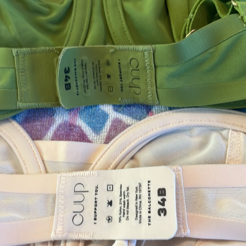 CUUP Green and Cream Bras - Picture 2 of 4